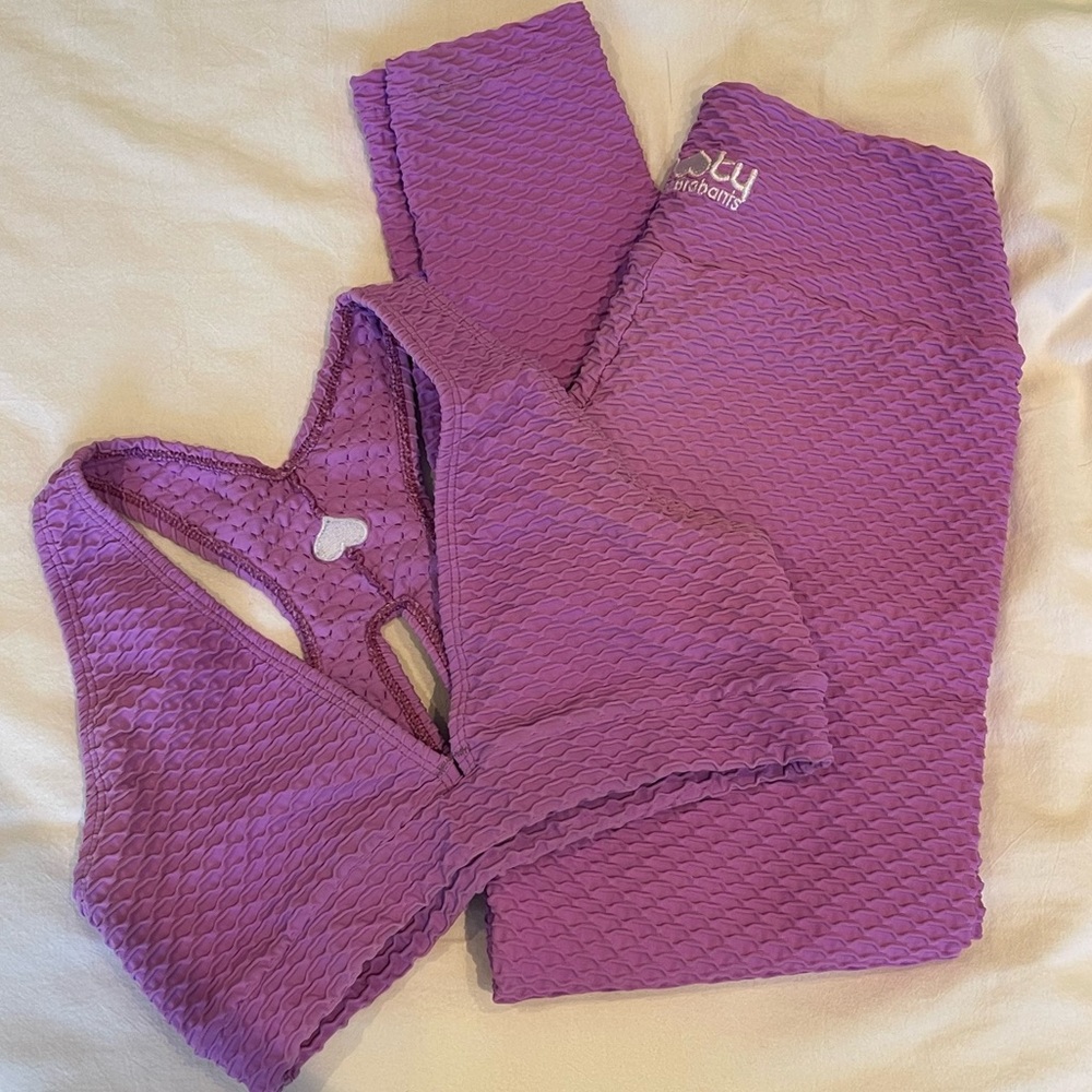 BBB Booty by Brabants leggings and top